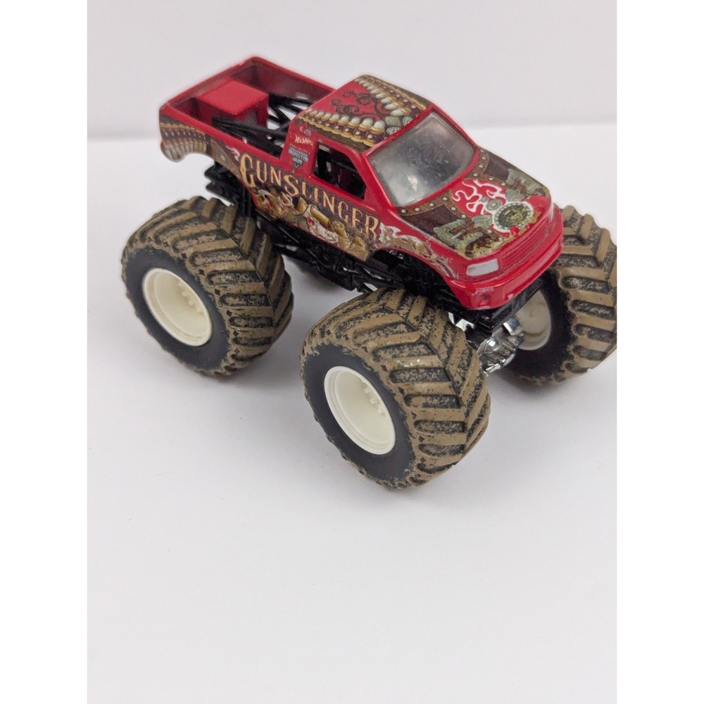 Hot Wheels Monster Jam GUNSLINGER Mud Trucks Topps Card 2012 1:64 30th Ann.